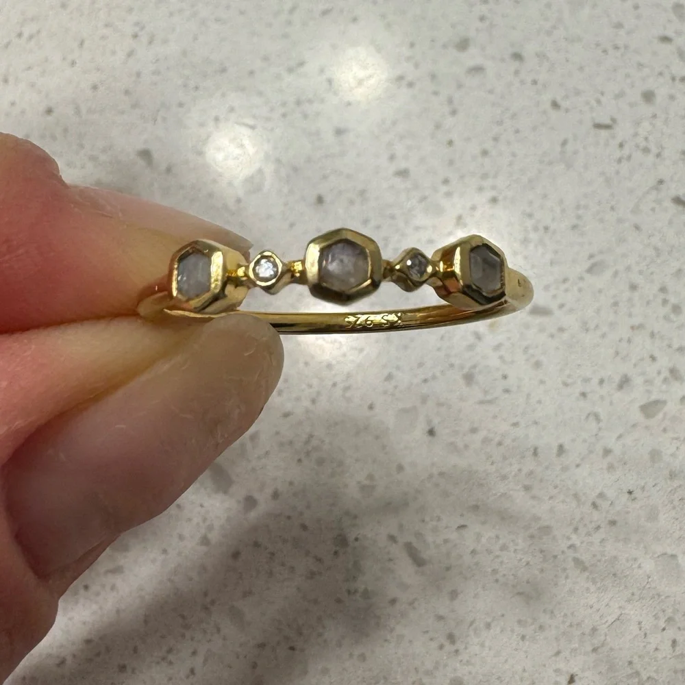 Kendra Scott Davie 18k Gold Trio Band Ring in Rainbow Moonstone Size 9 - Picture 4 of 6